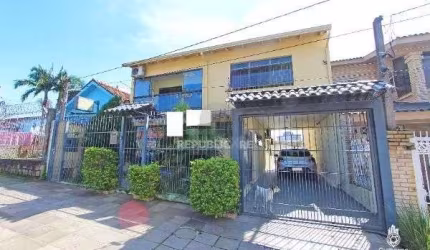 Casa para Venda - 229.6m², 3 dormitórios, sendo 1 suites, 4 vagas - Cavalhada