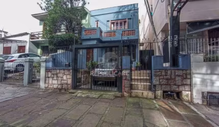 Casa para Venda - 88m², 3 dormitórios, sendo 1 suites, 1 vaga - Auxiliadora