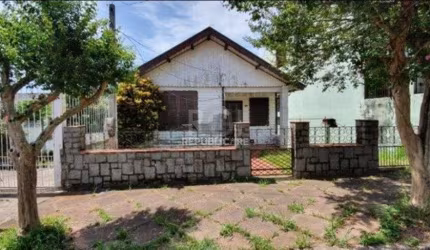 Casa para Venda - 300m², 2 dormitórios, sendo 1 suites, 3 vagas - Jardim São Ped