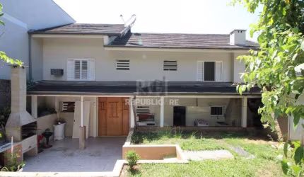 Casa para Venda - 175.29m², 3 dormitórios, sendo 1 suites, 2 vagas - São Miguel