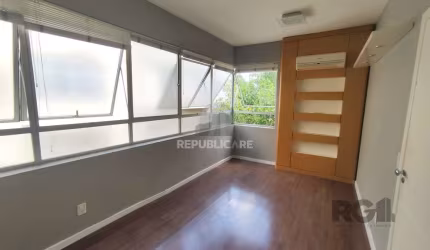 Conjunto/Sala para Venda - 31.9m², 0 dormitórios, Petrópolis