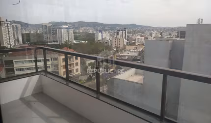Apartamento para Venda - 119.65m², 3 dormitórios, sendo 1 suites, 2 vagas - Petr