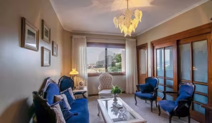 Apartamento para Venda - 246.47m², 3 dormitórios, sendo 1 suites, 2 vagas - Cris