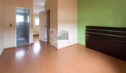 Casa Condominio para Venda - 92.32m², 3 dormitórios, sendo 1 suites, 2 vagas - C