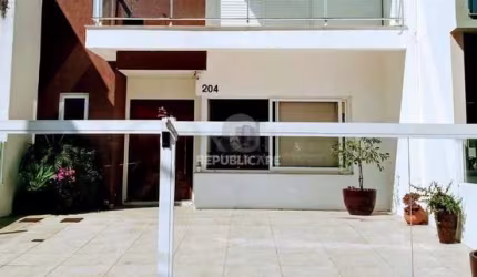 Casa para Venda - 173.43m², 3 dormitórios, sendo 3 suites, 2 vagas - Hípica