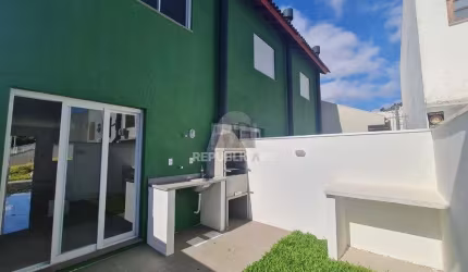 Casa para Venda - 74.67m², 2 dormitórios, sendo 1 suites, 1 vaga - Guarujá/ Port