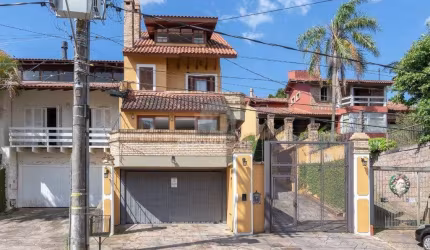 Casa Condominio para Venda - 210.69m², 3 dormitórios, sendo 2 suites, 4 vagas -