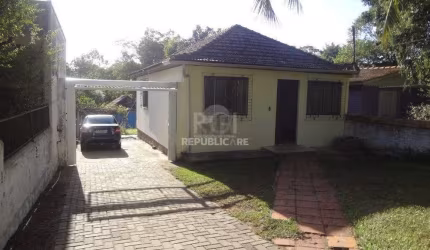 Casa para Venda - 100m², 2 dormitórios, Belém Novo
