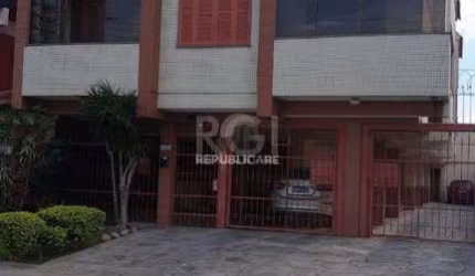 Cobertura para Venda - 182m², 4 dormitórios, sendo 1 suites, 2 vagas - São João