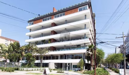 Cobertura para Venda - 230.43m², 3 dormitórios, sendo 3 suites, 2 vagas - Menino