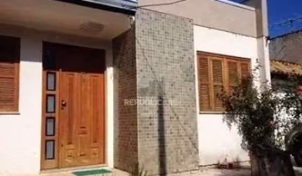 Casa para Venda - 150m², 3 dormitórios, sendo 1 suites, Nonoai