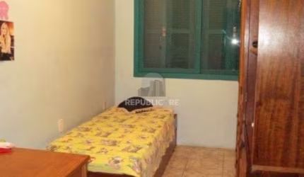 Casa para Venda - 130m², 3 dormitórios, Vila Nova