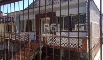 Casa para Venda - 659.12m², 3 dormitórios, 1 vaga - Tristeza