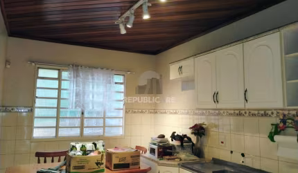 Casa 5 dormitórios à venda Partenon Porto Alegre/RS