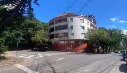 Apartamento no bairro Floresta - 3 dormitórios
