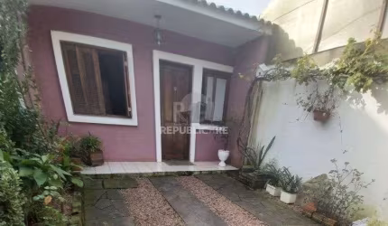 OPORTUNIDADE !! CASA NA HIPICA COM ÓTIMA LOCALIZAÇÃO