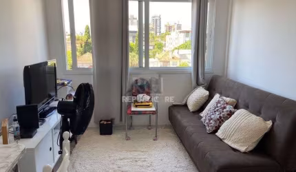 Apartamento para Venda de 2 dormitórios, 1 vaga - Petrópolis