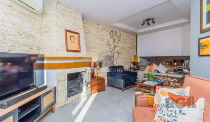 Casa em Condomínio 199m² - 3 dormitórios, 2 vagas no bairro Nonoai