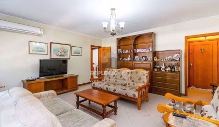 Apartamento 114m² - 3 dormitórios, 2 vagas no bairro São João