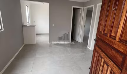 Apartamento no bairro Restinga - 2 dormitórios - Condomínio Villa Liane