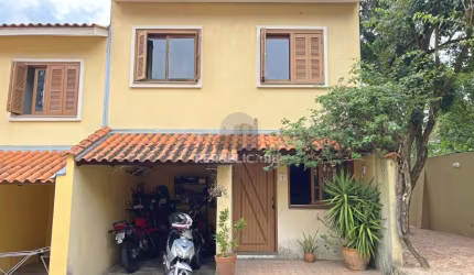 Casa em condomínio | 3 dormitórios | Sótão | 2 vagas