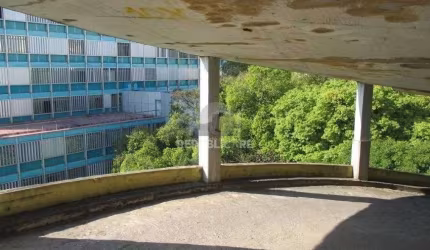 Box de garagem no Edifício Gigante no Centro