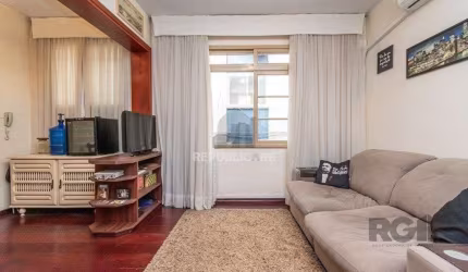 Apartameno no Bom Fim de 1 dormitório e 2 vagas