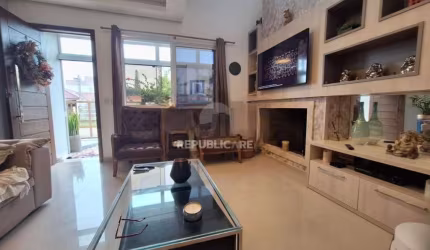 Casa na praia  Xangri-la c 222m2 privados  , 3 dormit, 2 Suites semi mobiliada c