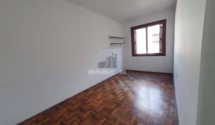 Apartamento 2 dormitórios à venda São João Porto Alegre/RS