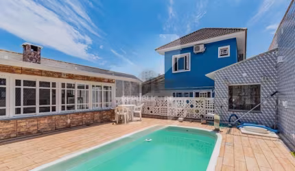 Casa 3 dormitórios à venda Vila Carlos Antônio Wilkens Cachoeirinha/RS