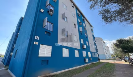 Apartamento com 02 quartos e 01 vaga no Bairro Rubem Berta