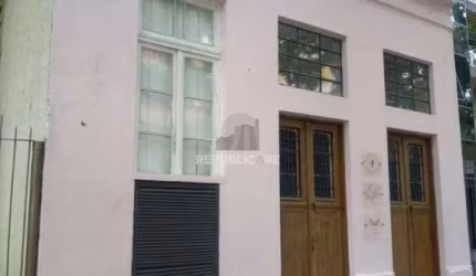 Pré io para Venda - área de 178.2m²,   na Av Independência - Bom Fim