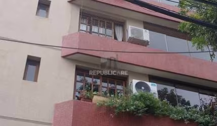 Apartamento 3 dormitórios com dependência, amplo, Santana 3 vagas, elevador