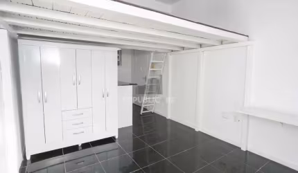 Studio no Centro Histórico - para morar ou investir