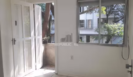 Apartamento, 117 m², 4 quartos, 1 suíte, Centro Histórico- Porto Alegre/RS
