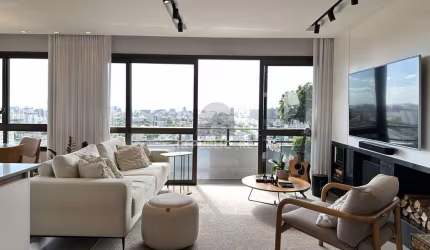 Apartamento no bairro Petrópolis de 2 dormitórios e 2 vagas