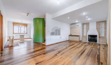 Apartamento à venda no bairro Petrópolis em Porto Alegre/RS