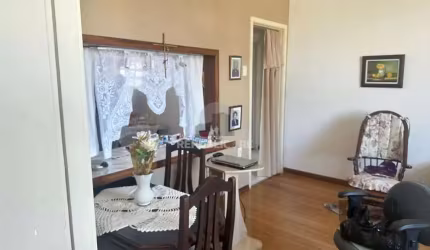 Apartamento 2 dormitórios à venda Floresta Porto Alegre/RS