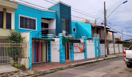 Casa com 4 quartos à venda na Barra do Rio, Itajaí  por R$ 1.500.000