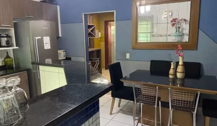 Linda Casa na Zona Norte de Sorocaba. Próximo a Colégio, farmácia e espaços gastronômicos.  Oportunidade!