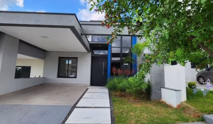 Casa em condominio com 3 dorm, sendo 1 suite, ar condic. semi mobiliada, linda!!!