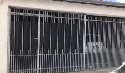 Linda Casa terrea  dois dormitórios  com edicula zona leste
