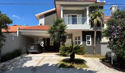 Sofisticado Sobrado no Condomínio Granja Olga II - (Aceito apartamento de até 900 mil como parte do pagamento