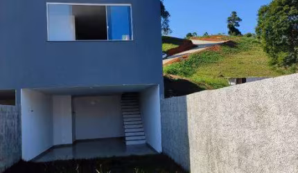 Excelente Casa 3 quartos em São Pedro - Juiz de Fora - MG