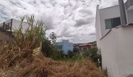 Excelente lote 300 m² com projeto aprovado no bairro Santa Isabel - Juiz de Fora - MG