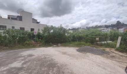 Excelente lote 754 m² no Santa Isabel/ Nova Era em Juiz de Fora - Mg