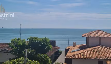 Apartamento com 2 dormitórios, sendo 1 suite - Vista para o mar