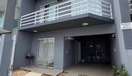Casa com 2 quartos à venda no Centro, Balneário Piçarras , 89 m2 por R$ 599.000