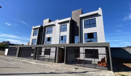 Apartamento 3 quartos a 400 metros da praia Balneário Piçarras SC