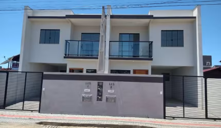 Sobrado 3 quartos 200 Mts do mar